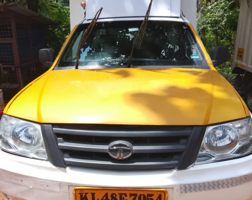 Tata Xenon